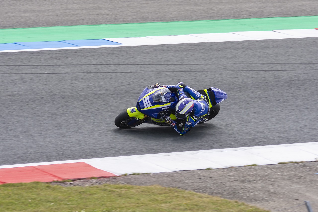 不可避免地 不可避免地